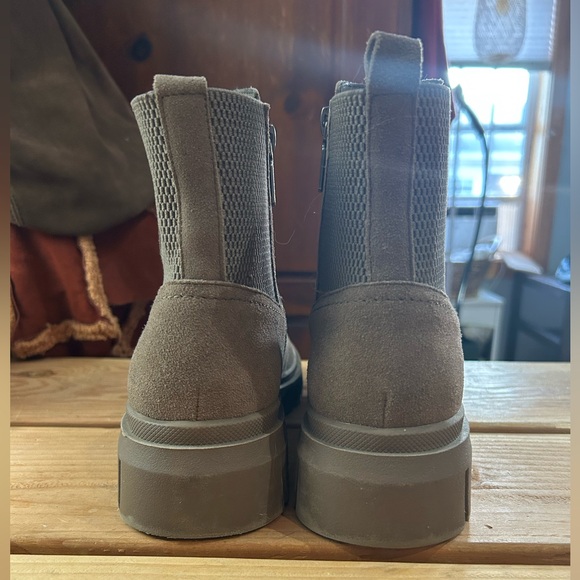 BLONDO Bandit Waterproof Ankle Boots Suede Taupe 8.5‎ - Picture 2 of 12